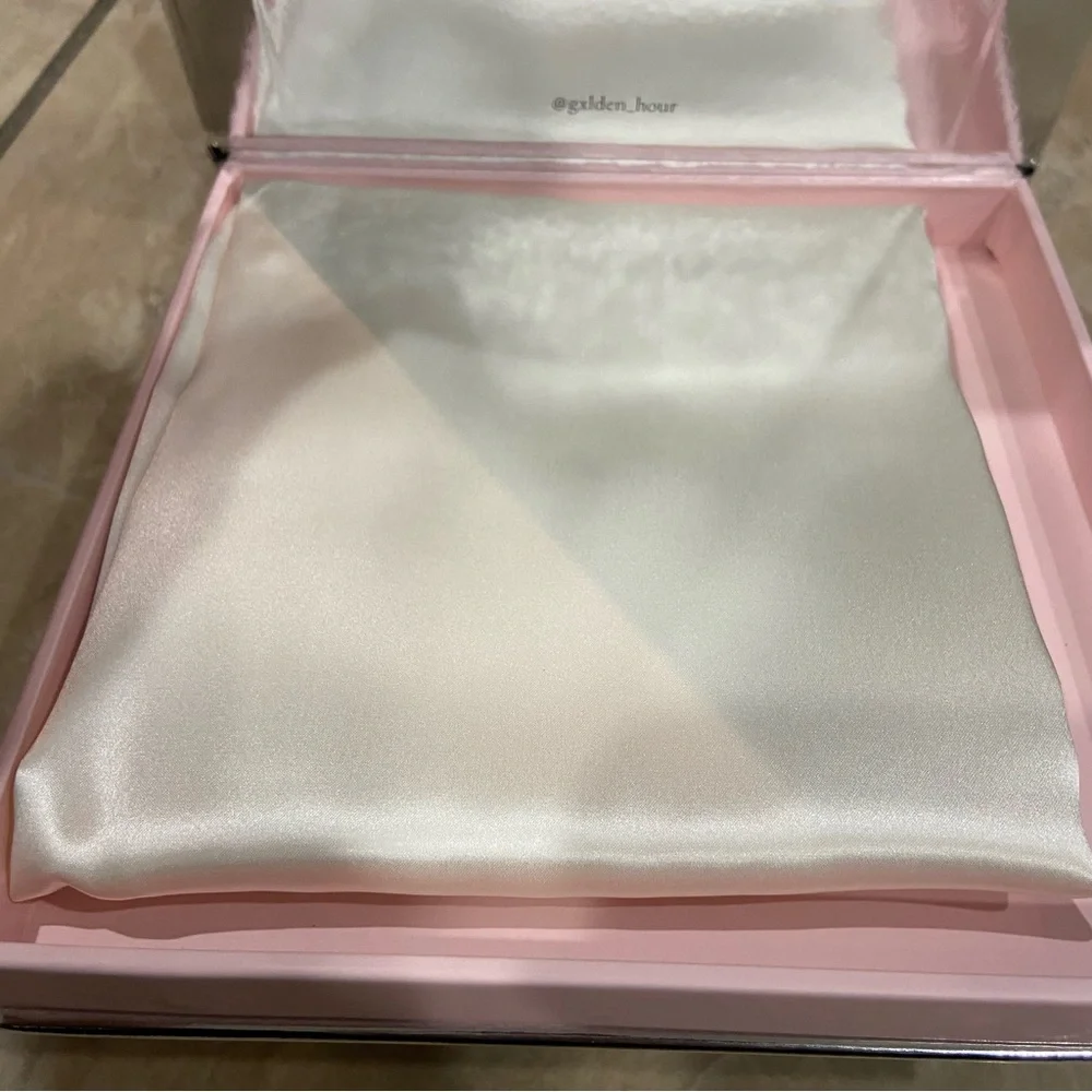 Golden Hour Powder White 100% Mulberry Silk Pillowcase Queen